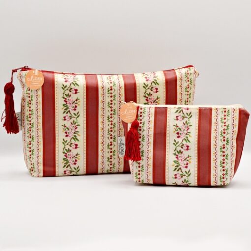 Chita Burgundy Color Waterproof Purse