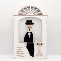 Fernando Pessoa à Janela