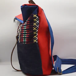 Alternative view of Mochila Grande Manta